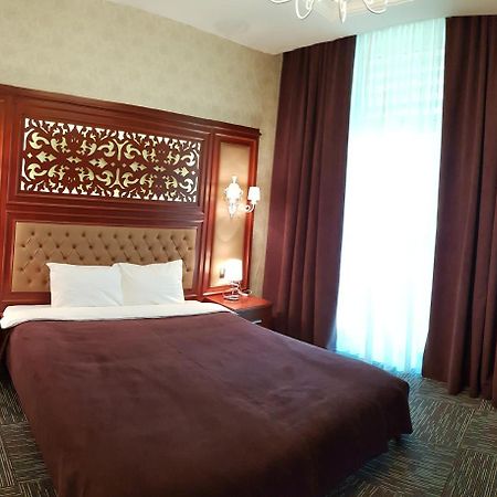 Azpetrol Hotel クサール エクステリア 写真